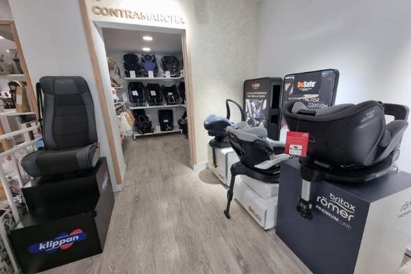 punto de venta oficial Axkid con tiendas f&iacute;sicas en Madrid y online